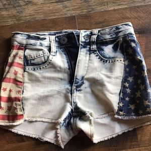 Mossimo American Flag shorts. Size 1